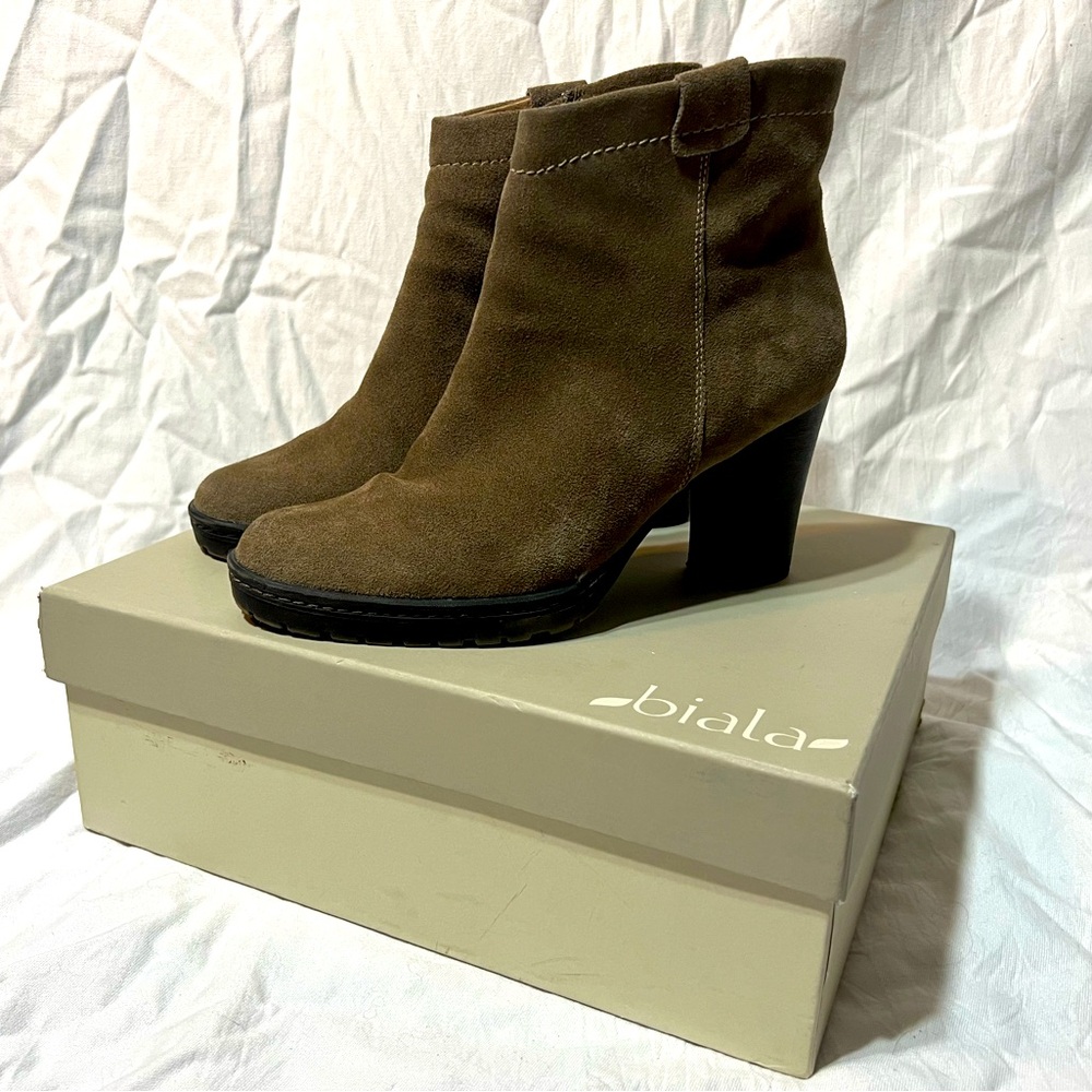 Biala Tope Ankle Boot
